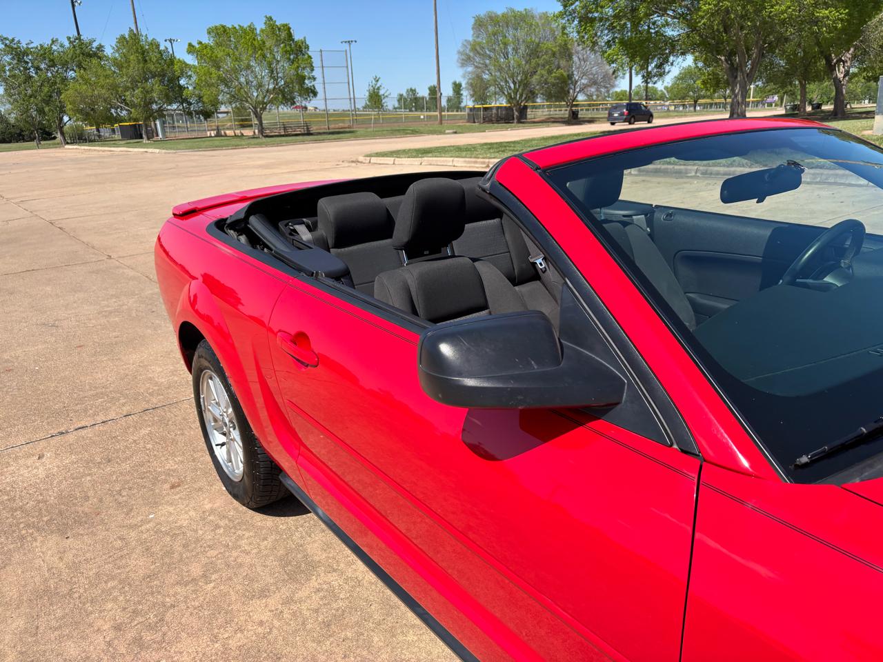 Ford Mustang 2dr Conv Premium 2007