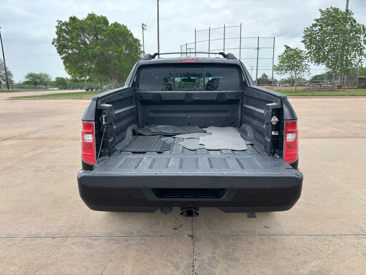 Honda Ridgeline 4WD Crew Cab RTL 2011