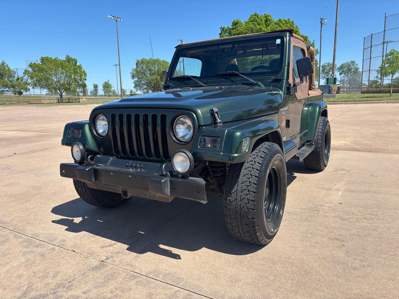 Jeep Wrangler 2dr Sahara 1998
