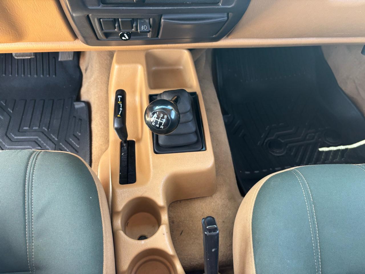 Jeep Wrangler 2dr Sahara 1998