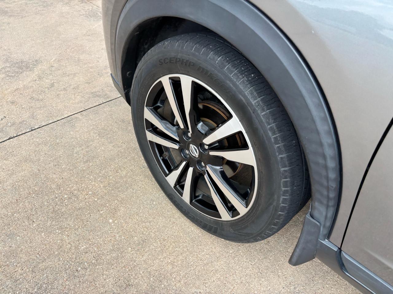 Nissan Kicks SR FWD 2019