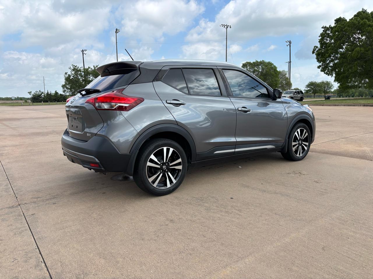 Nissan Kicks SR FWD 2019