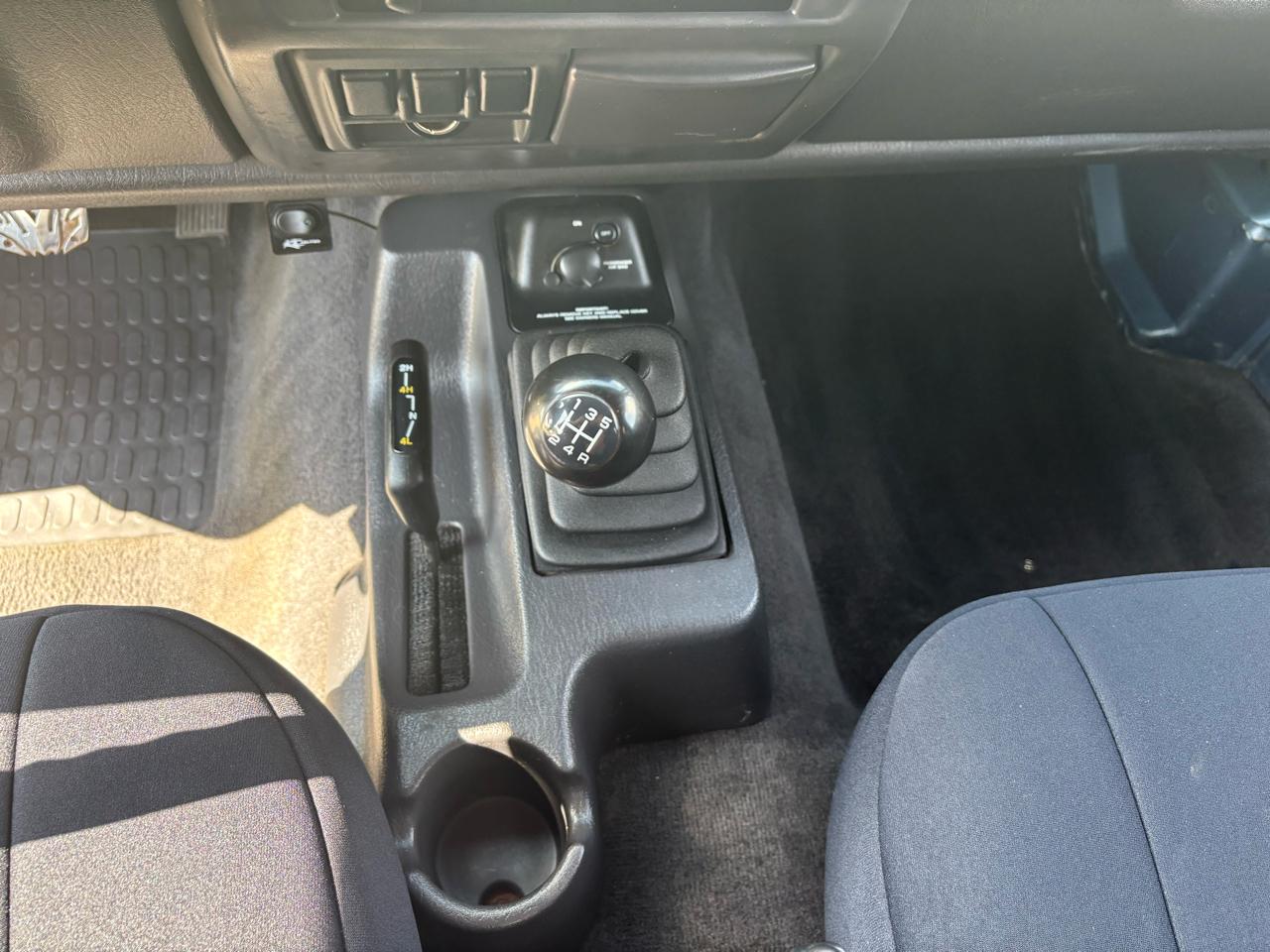 Jeep Wrangler 2dr Sport 1999