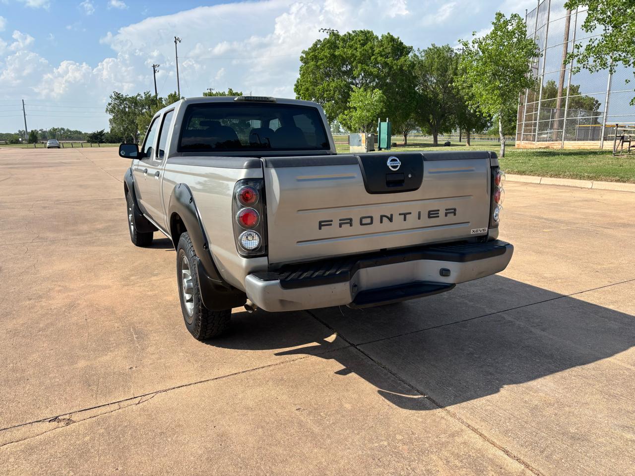 Nissan Frontier 2WD XE Crew Cab V6 Auto Long Bed 2003