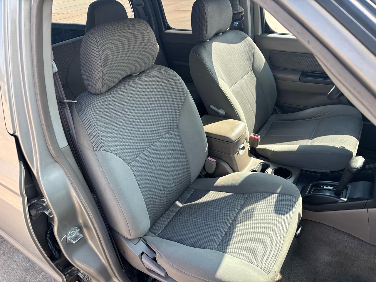 Nissan Frontier 2WD XE Crew Cab V6 Auto Long Bed 2003