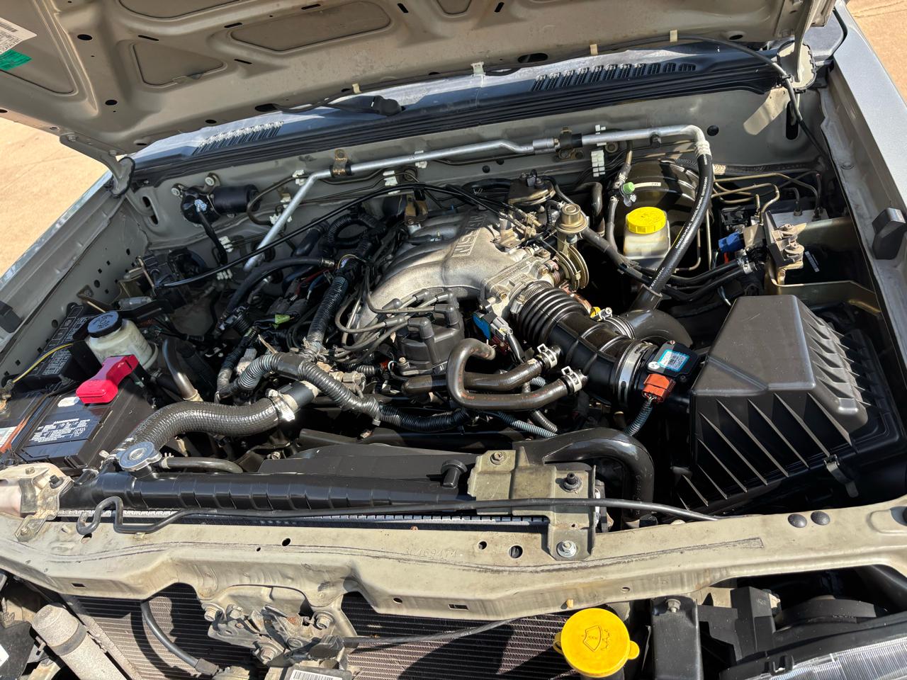 Nissan Frontier 2WD XE Crew Cab V6 Auto Long Bed 2003