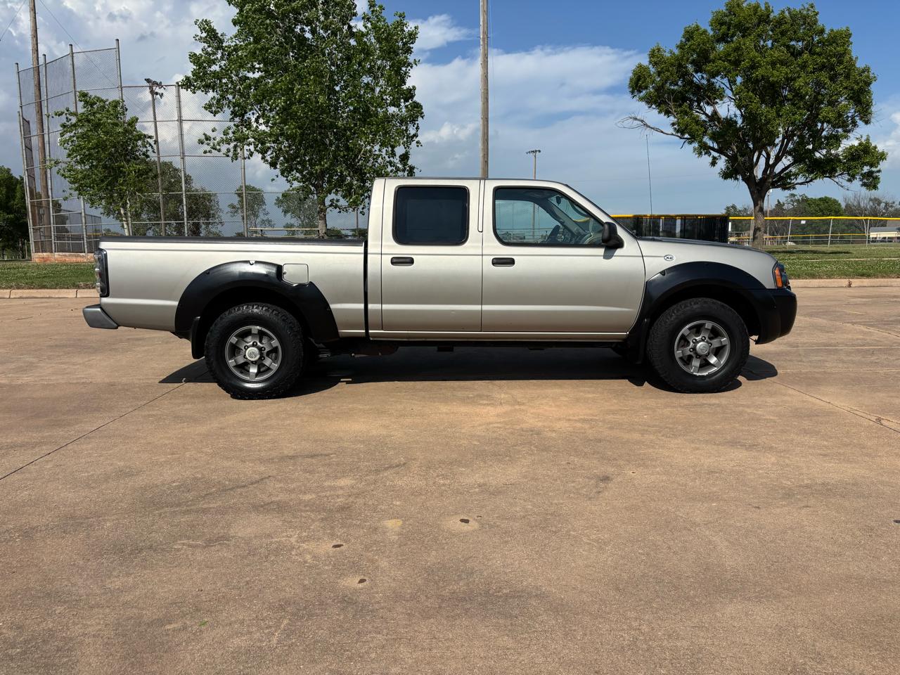 Nissan Frontier 2WD XE Crew Cab V6 Auto Long Bed 2003