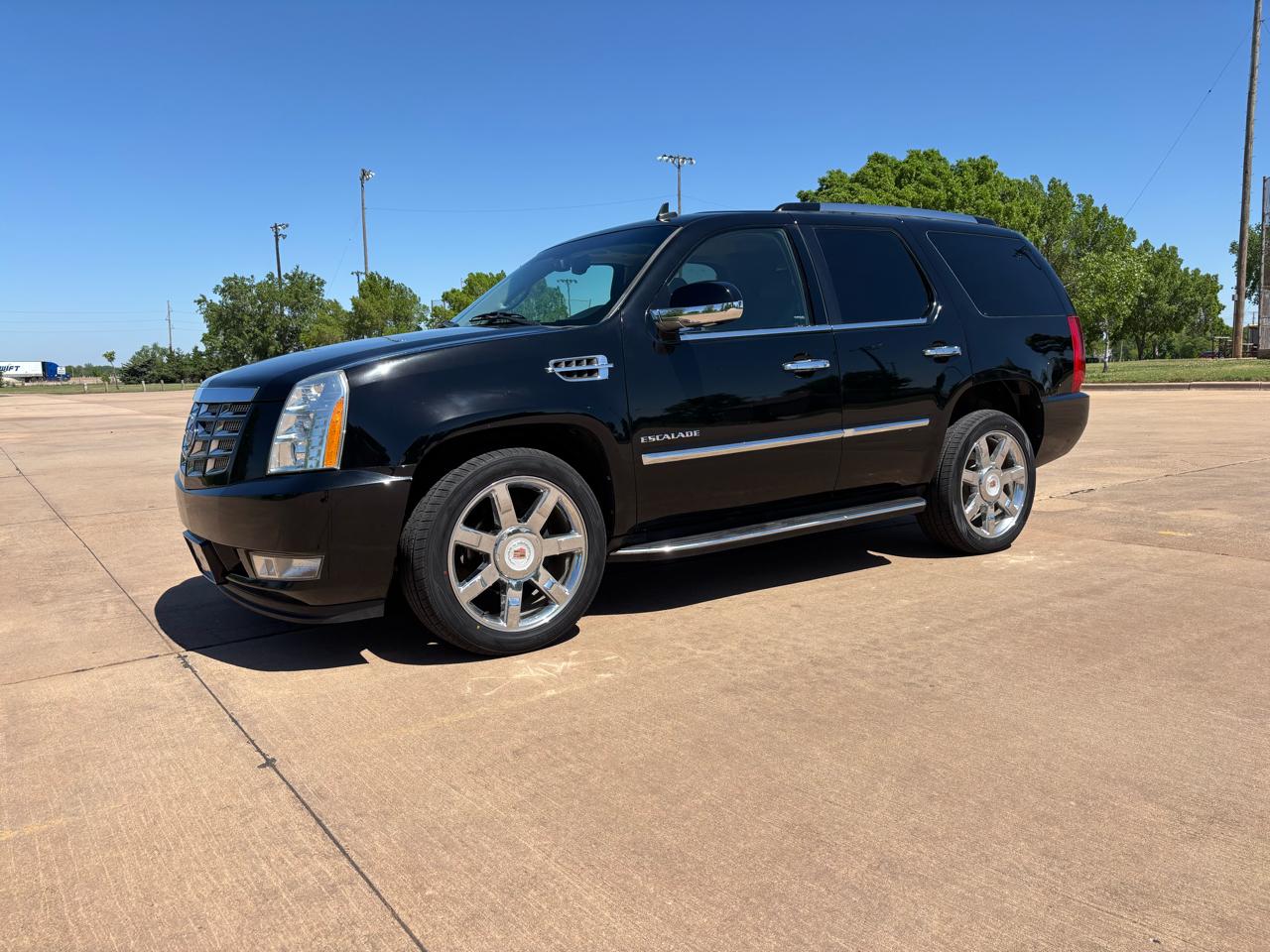Cadillac Escalade 2WD 4dr Luxury 2014