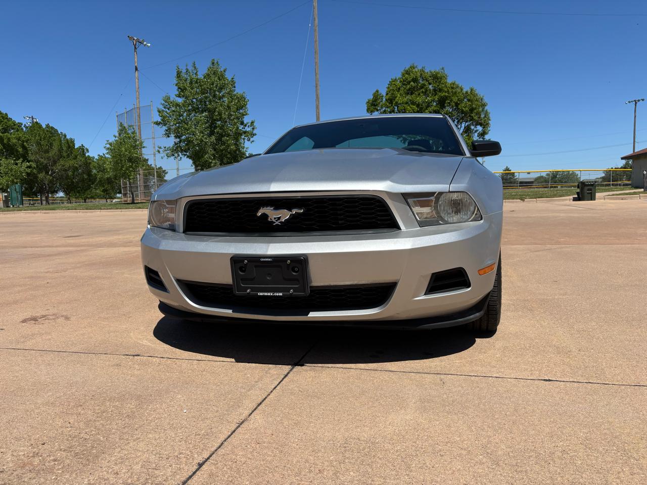 Ford Mustang 2dr Cpe V6 2011