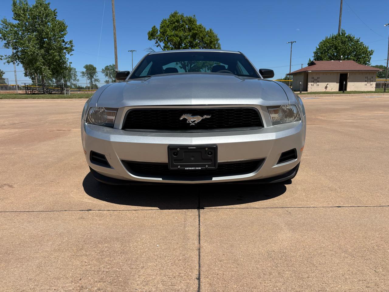 Ford Mustang 2dr Cpe V6 2011