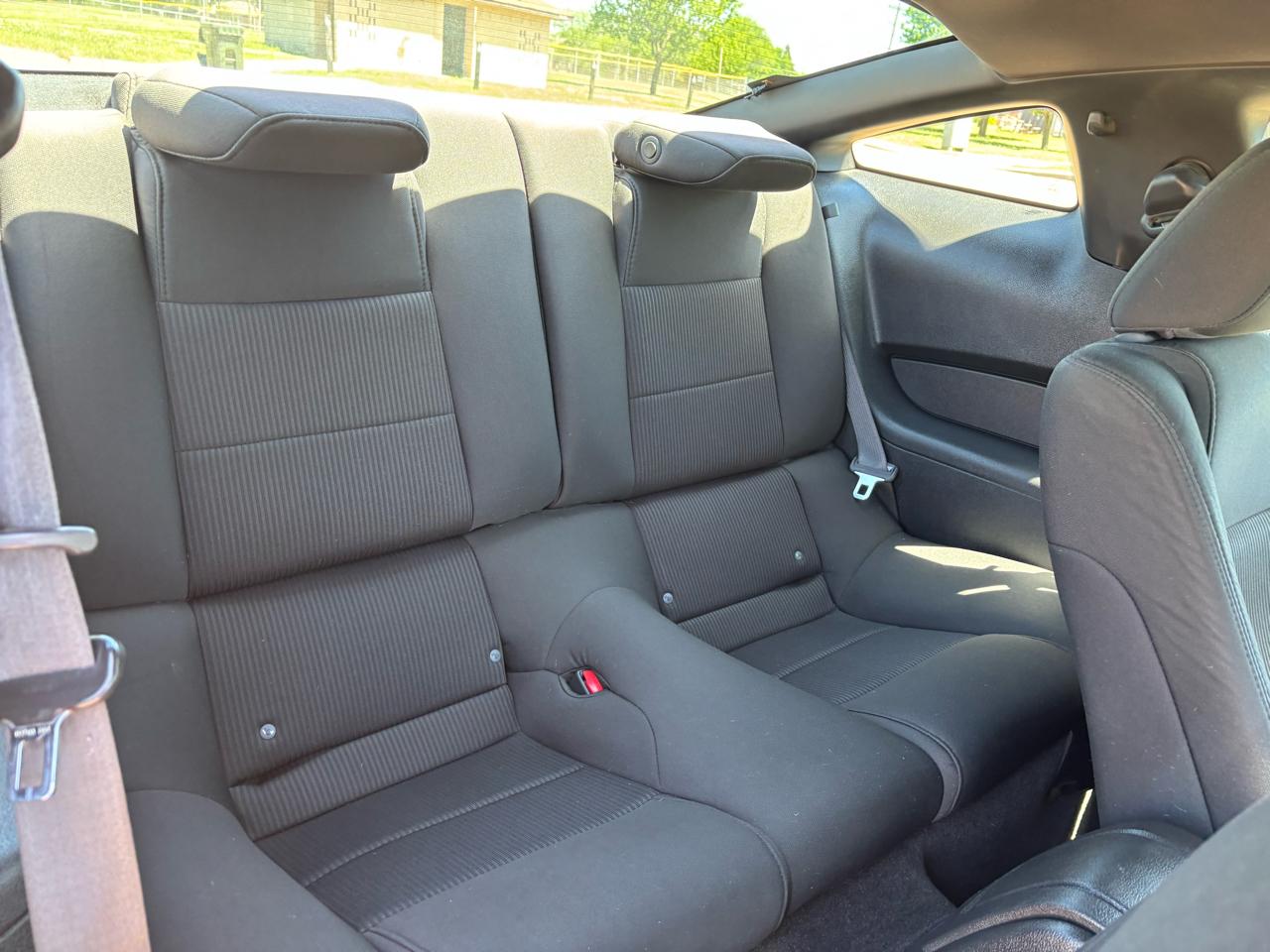 Ford Mustang 2dr Cpe V6 2011