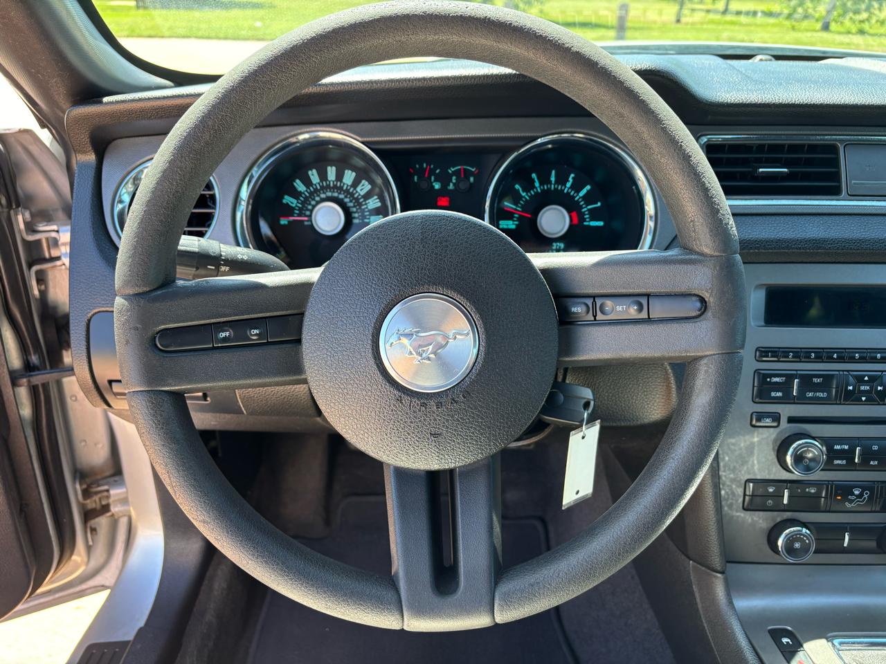 Ford Mustang 2dr Cpe V6 2011