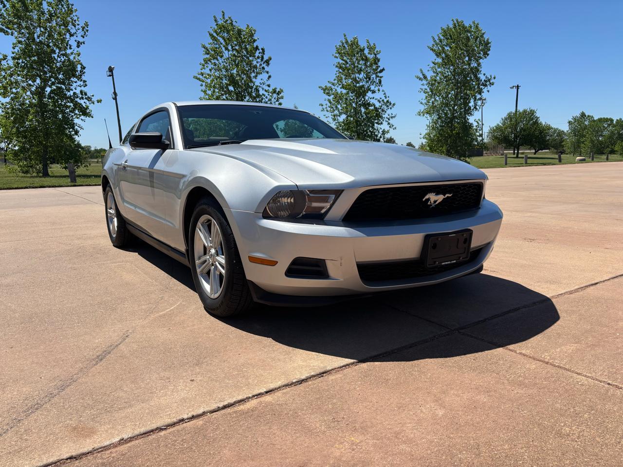Ford Mustang 2dr Cpe V6 2011
