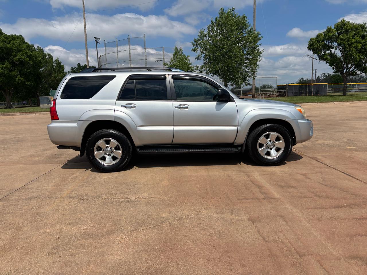 Toyota 4Runner RWD 4dr V6 Sport (Natl) 2008