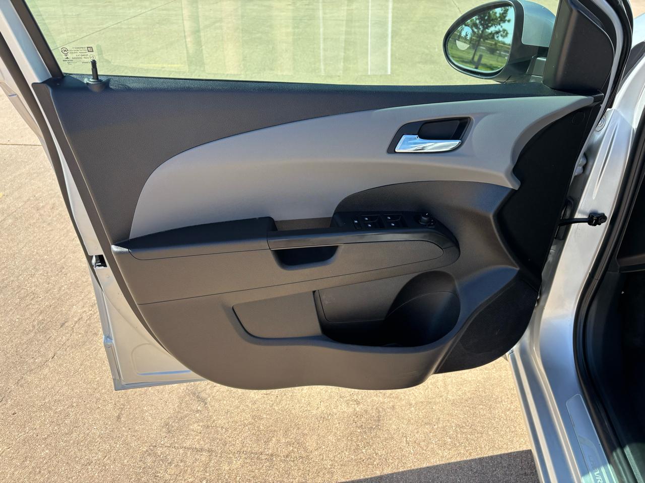 Chevrolet Sonic 5dr HB Auto LT 2013