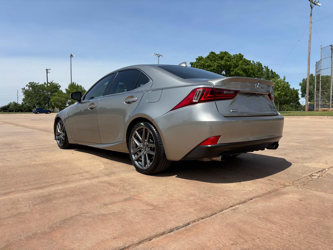 Lexus IS 250 4dr Sport Sdn RWD 2015