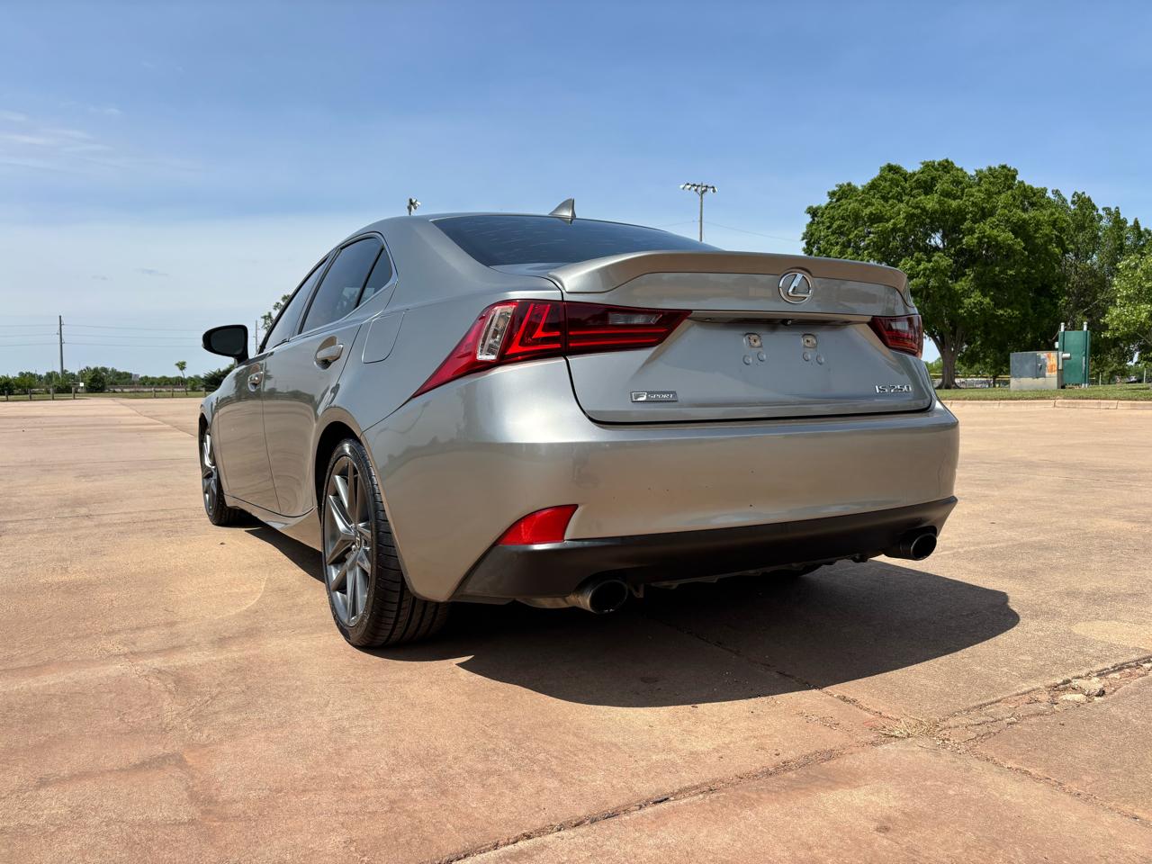 Lexus IS 250 4dr Sport Sdn RWD 2015