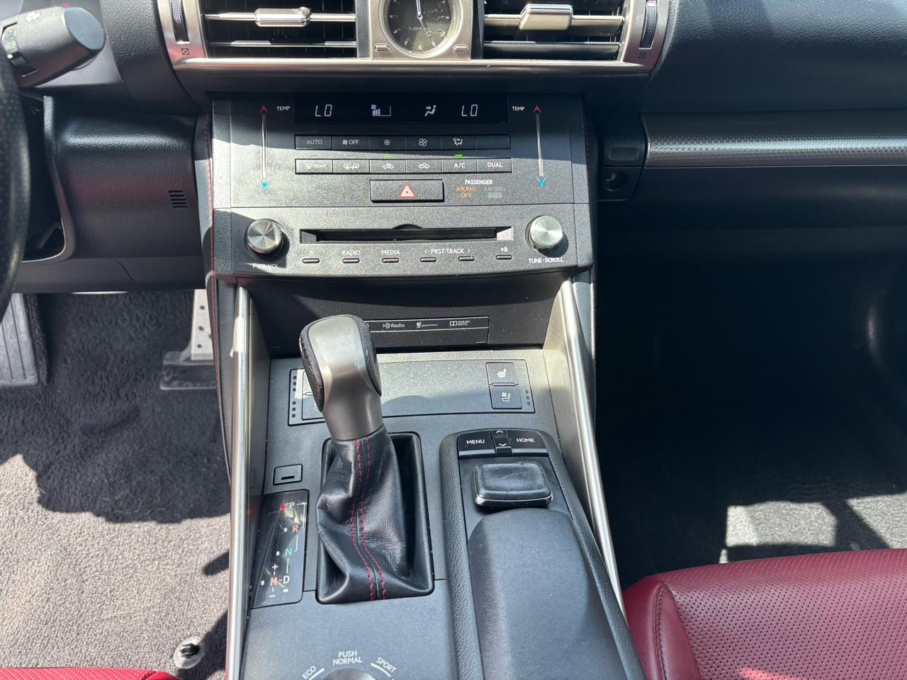 Lexus IS 250 4dr Sport Sdn RWD 2015