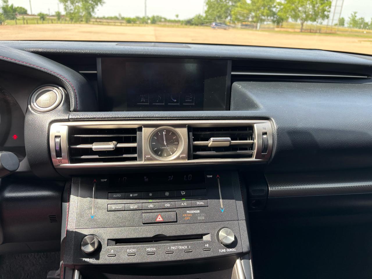 Lexus IS 250 4dr Sport Sdn RWD 2015