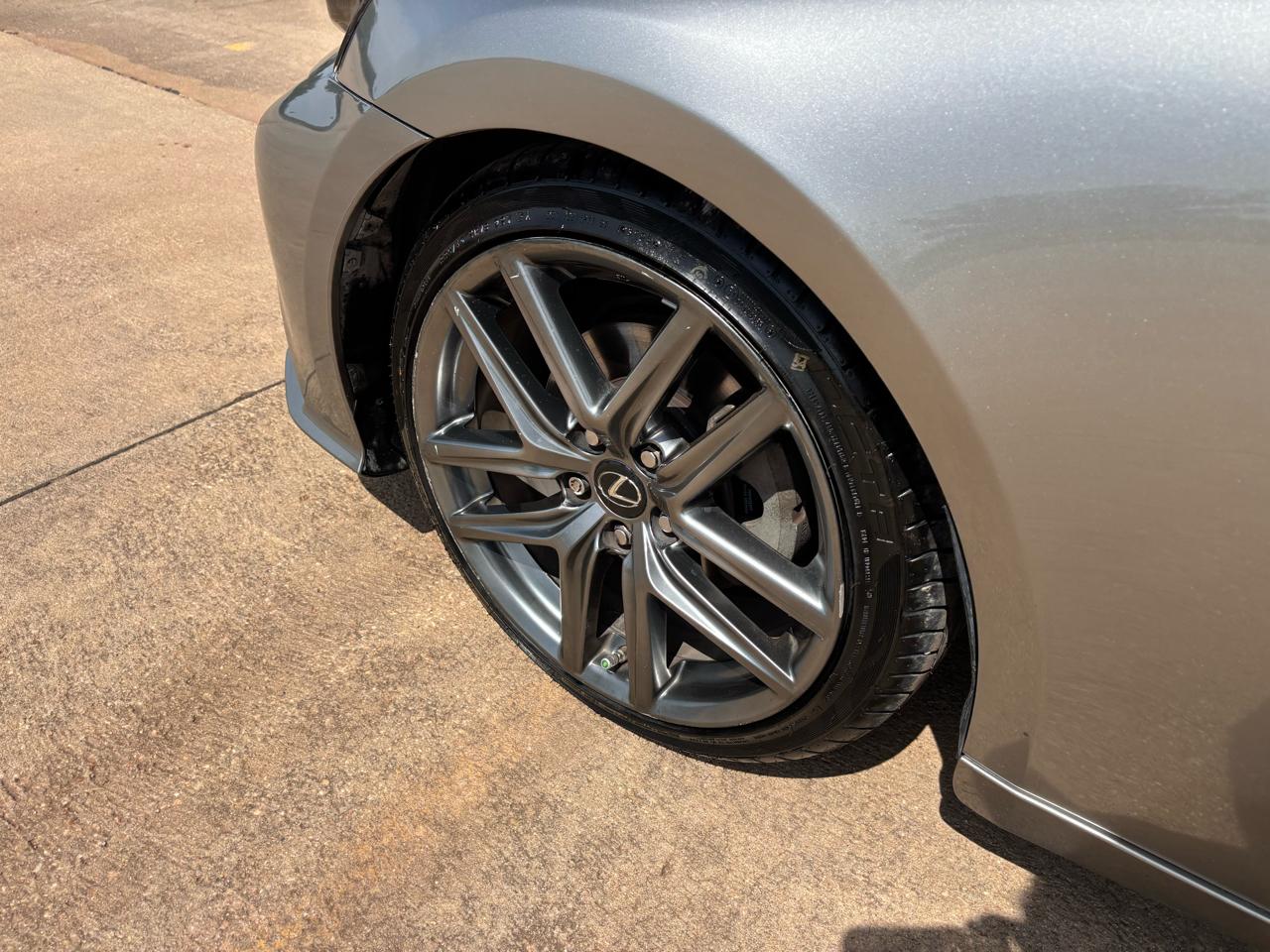 Lexus IS 250 4dr Sport Sdn RWD 2015