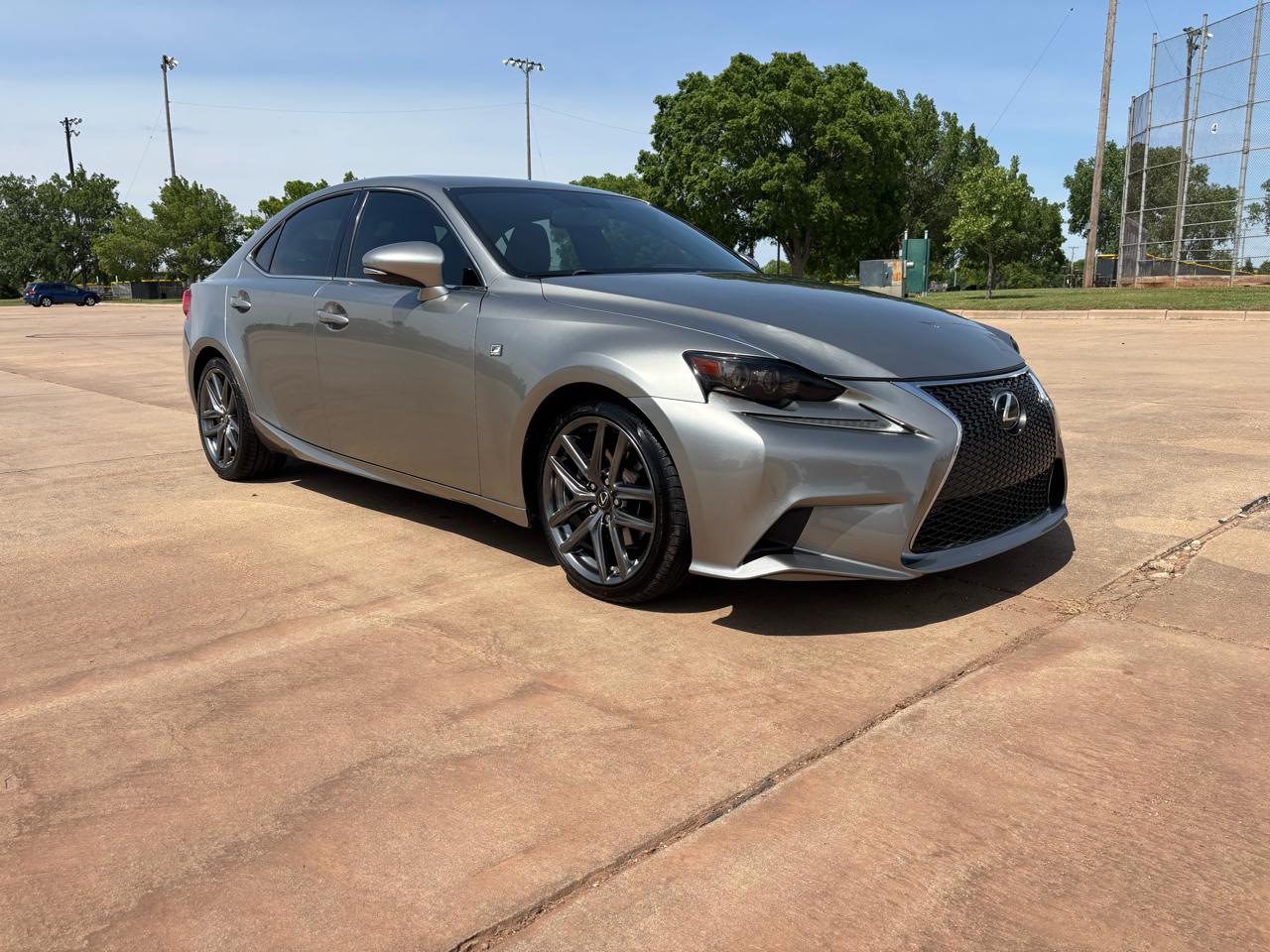 Lexus IS 250 4dr Sport Sdn RWD 2015