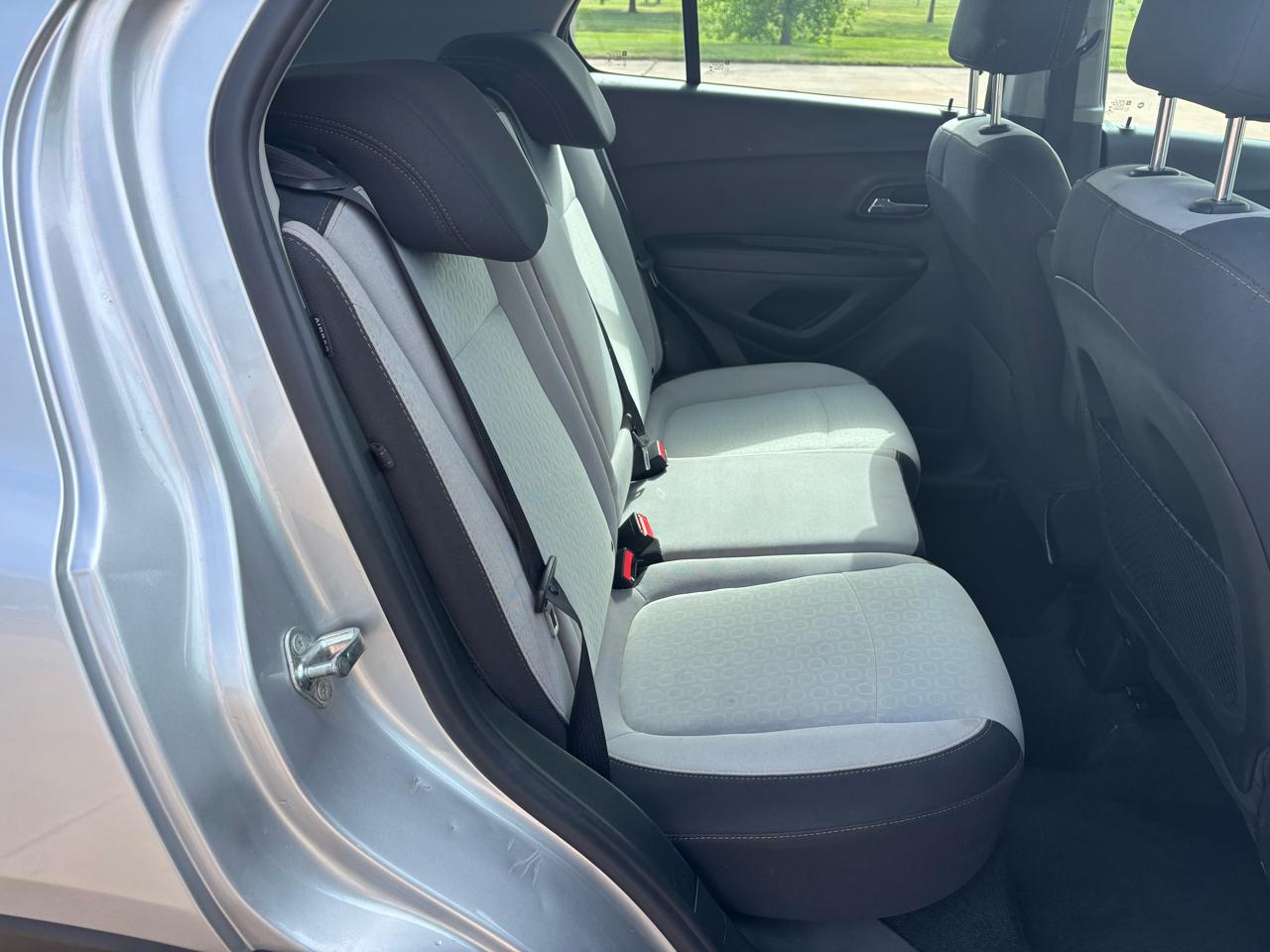 Chevrolet Trax FWD 4dr LS 2019