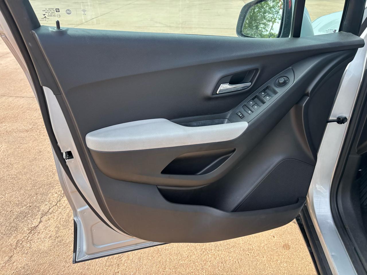 Chevrolet Trax FWD 4dr LS 2019