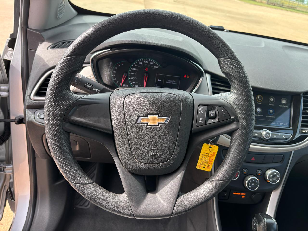 Chevrolet Trax FWD 4dr LS 2019