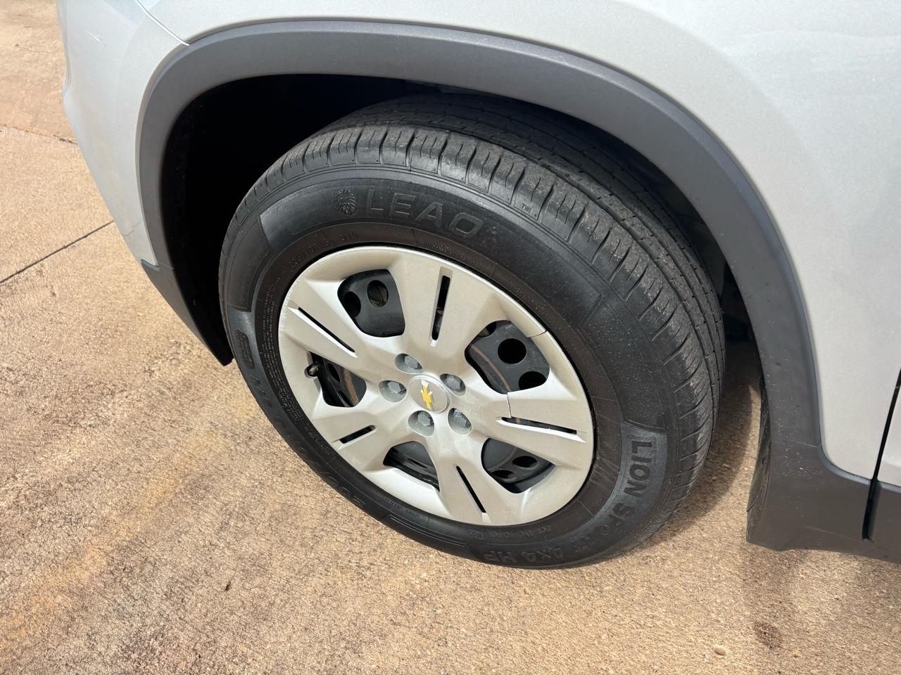 Chevrolet Trax FWD 4dr LS 2019