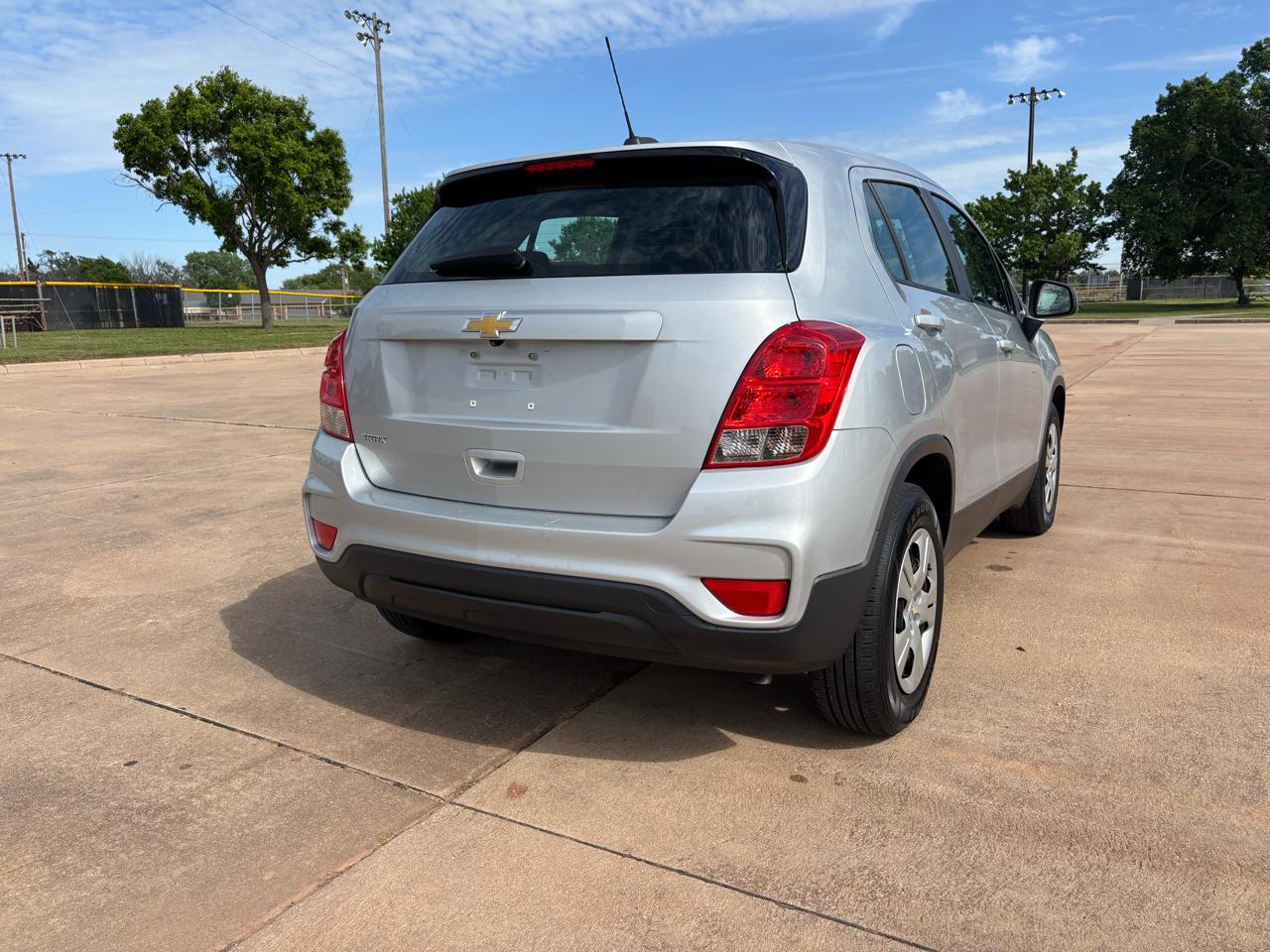 Chevrolet Trax FWD 4dr LS 2019