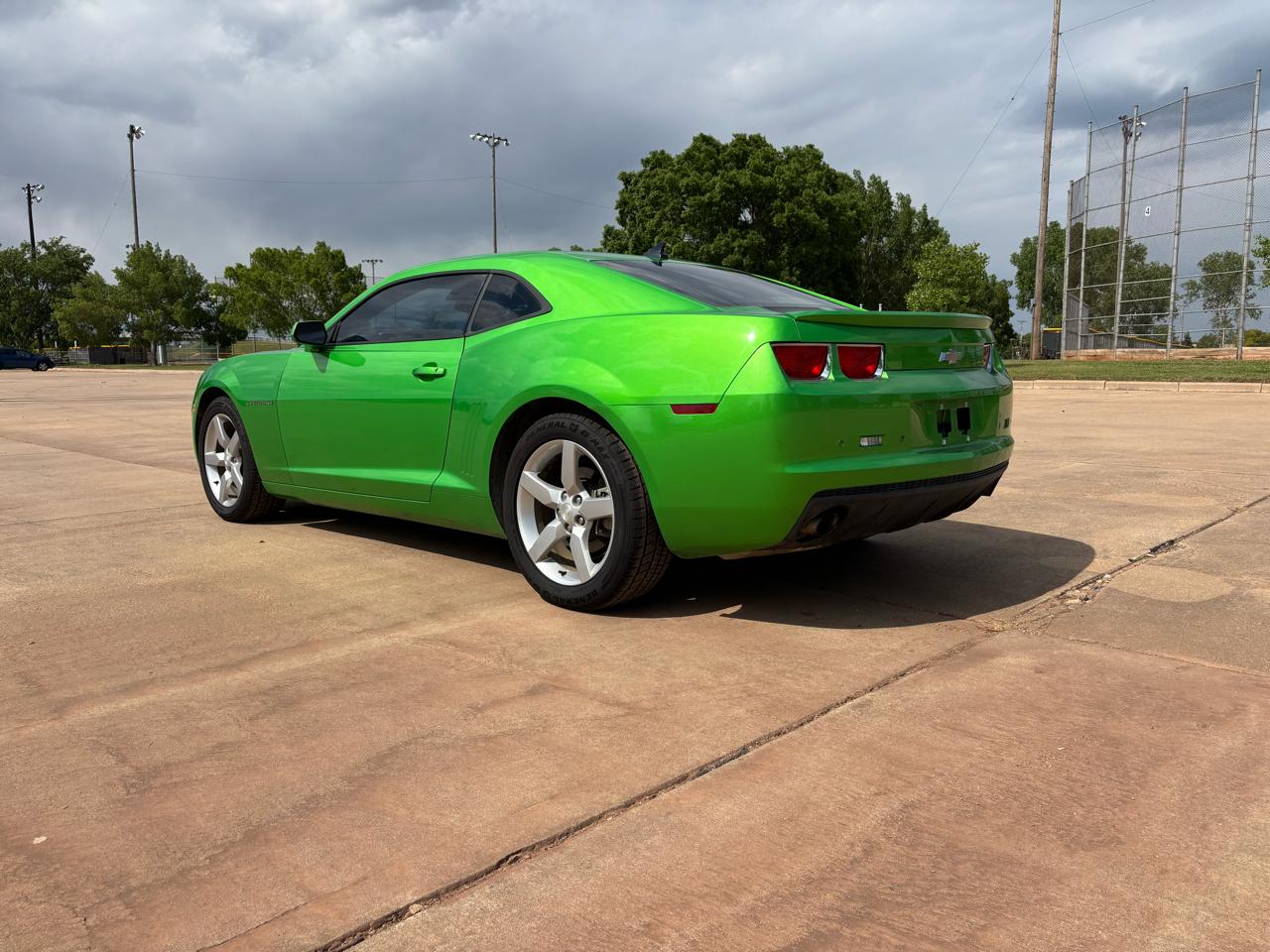 Chevrolet Camaro 2dr Cpe 1LT 2010