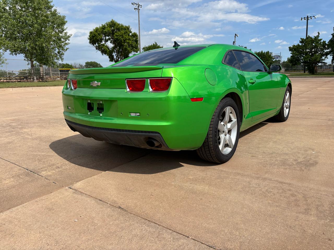 Chevrolet Camaro 2dr Cpe 1LT 2010
