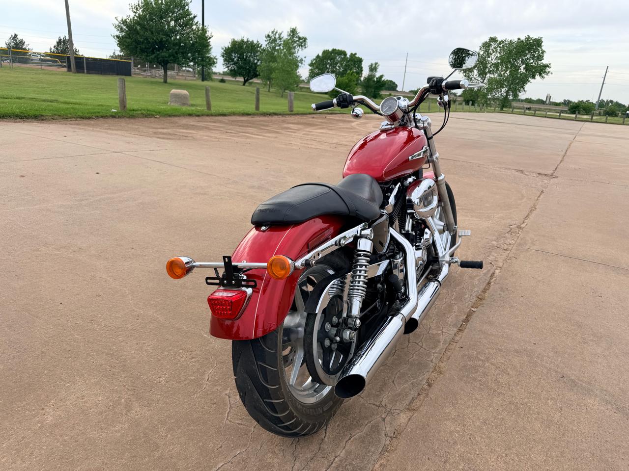 Harley-Davidson Sportster 1200 Custom  2013