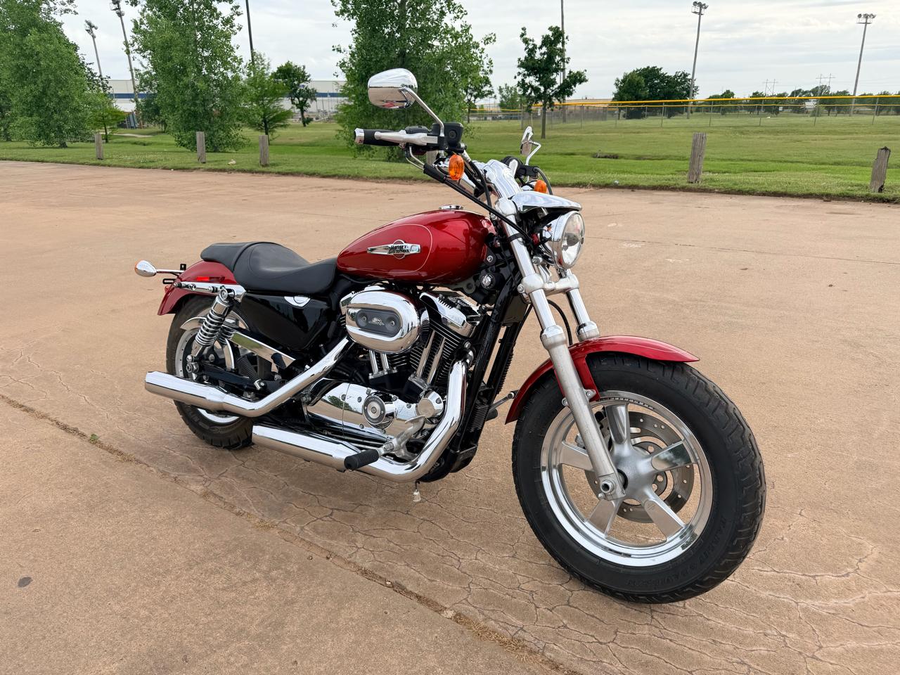 Harley-Davidson Sportster 1200 Custom  2013