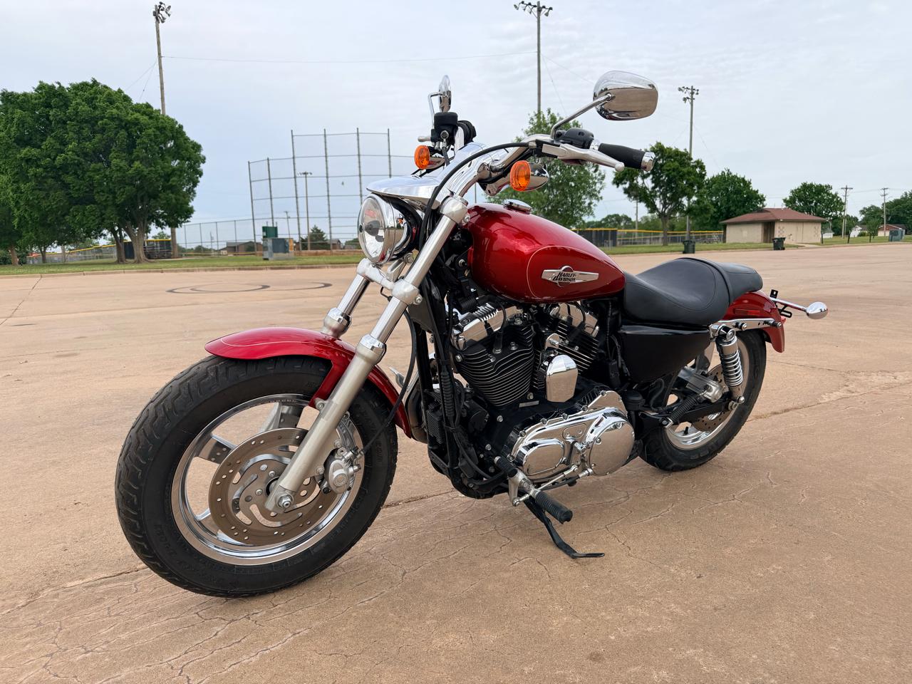 Harley-Davidson Sportster 1200 Custom  2013