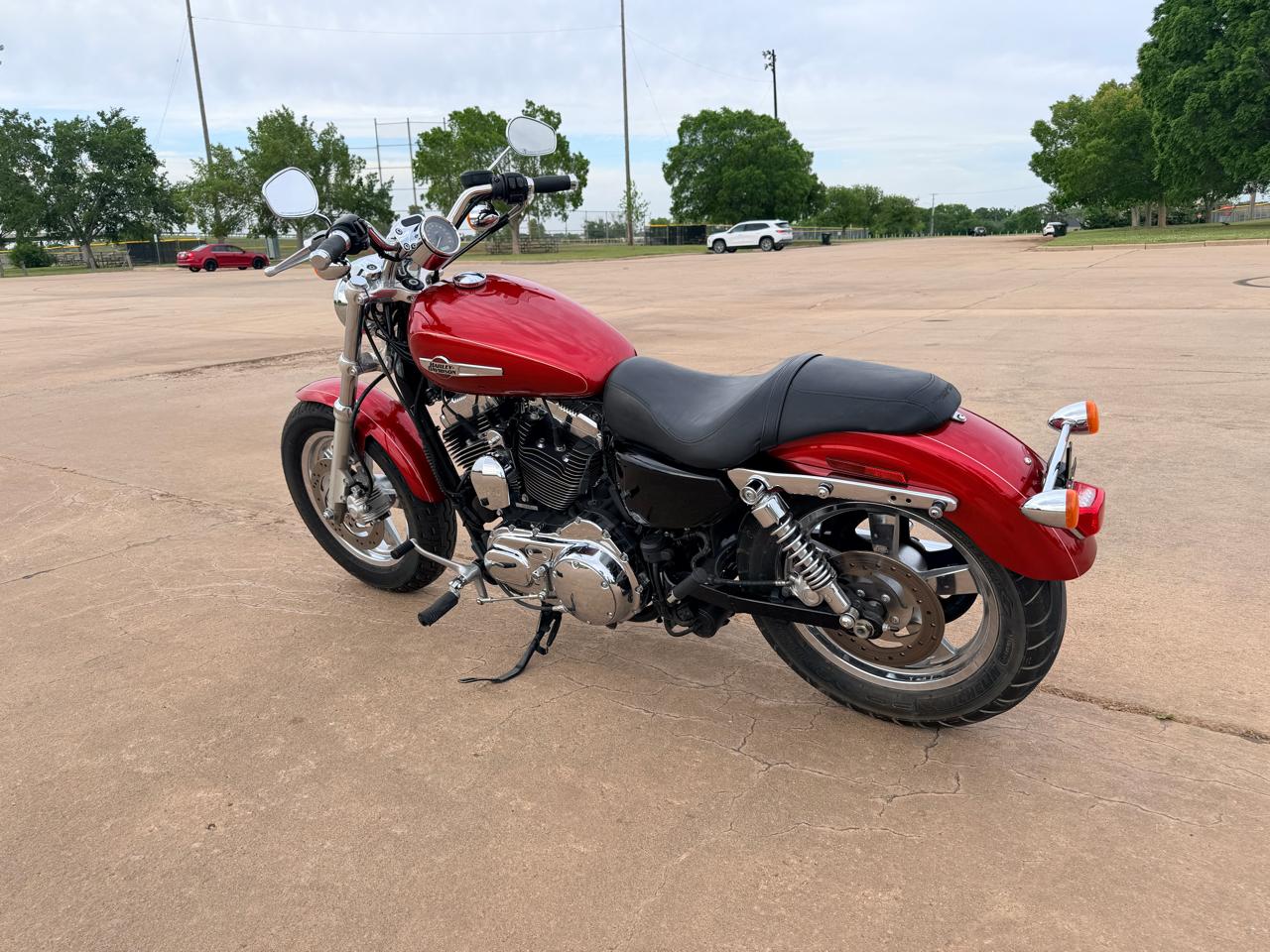 Harley-Davidson Sportster 1200 Custom  2013