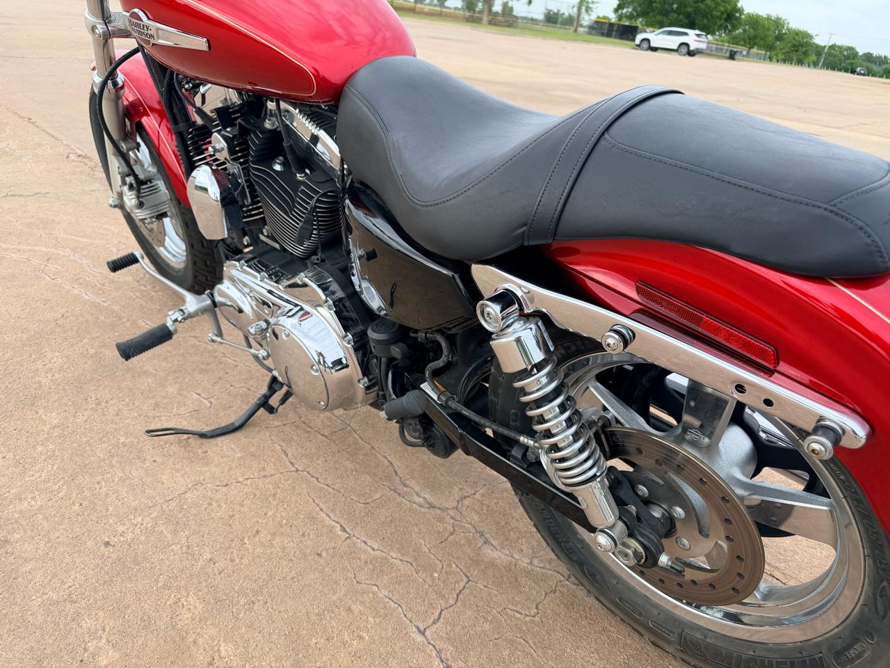 Harley-Davidson Sportster 1200 Custom  2013