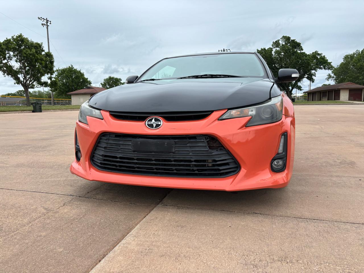 Scion tC 2dr HB Man (Natl) 2015