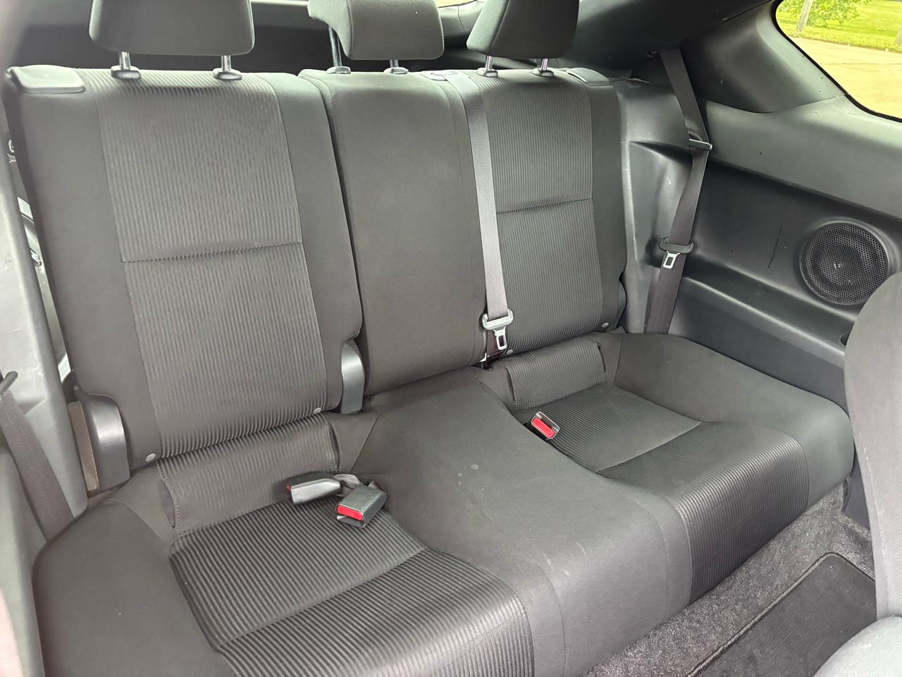 Scion tC 2dr HB Man (Natl) 2015