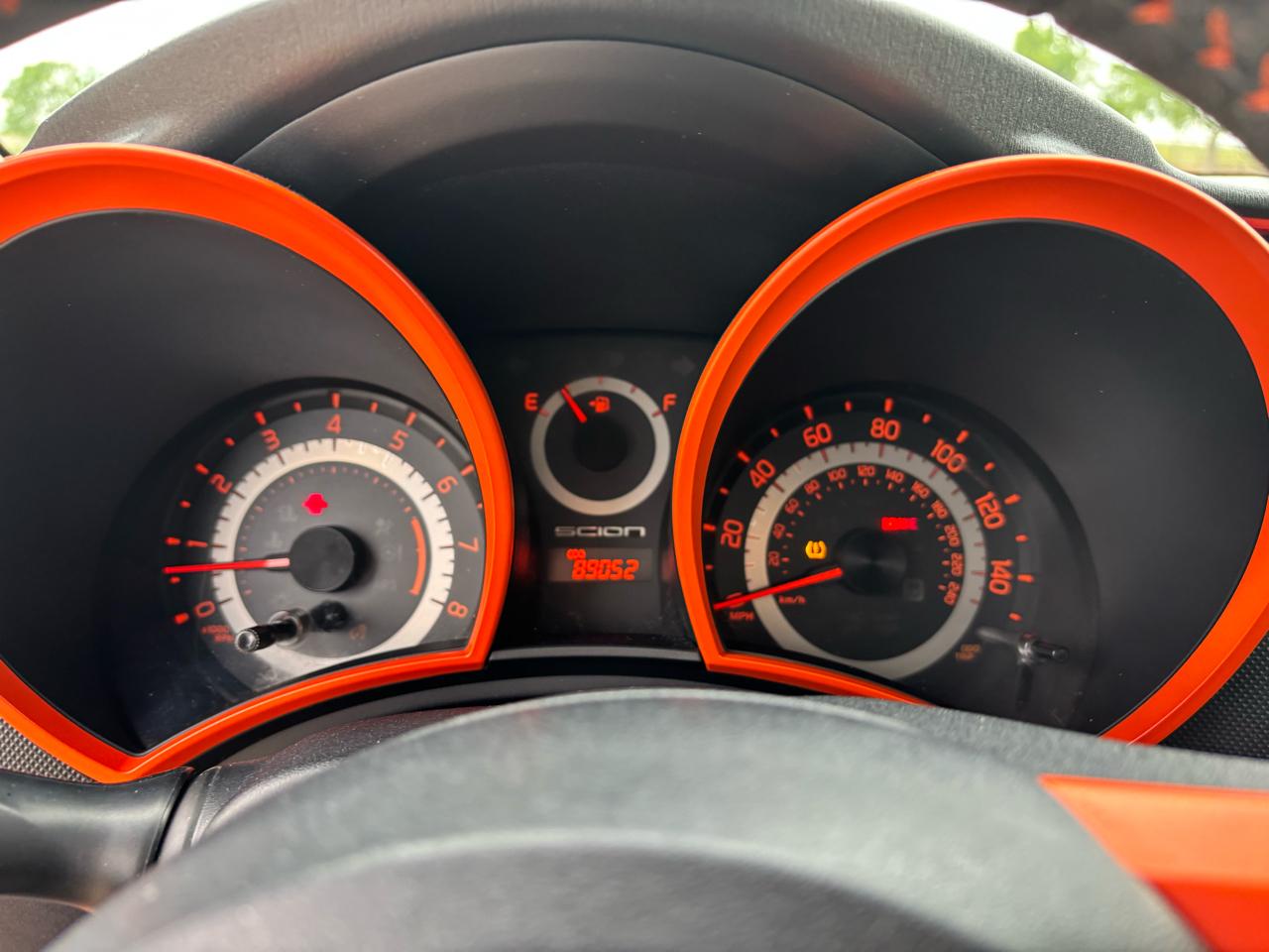 Scion tC 2dr HB Man (Natl) 2015