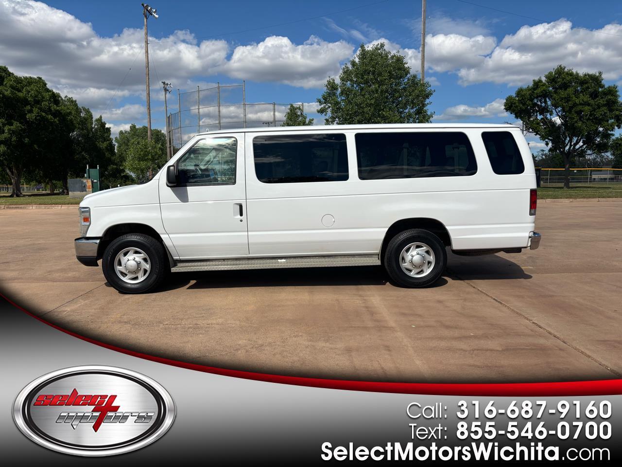 2014 Ford Econoline Wagon E-350 Super Duty Ext XLT
