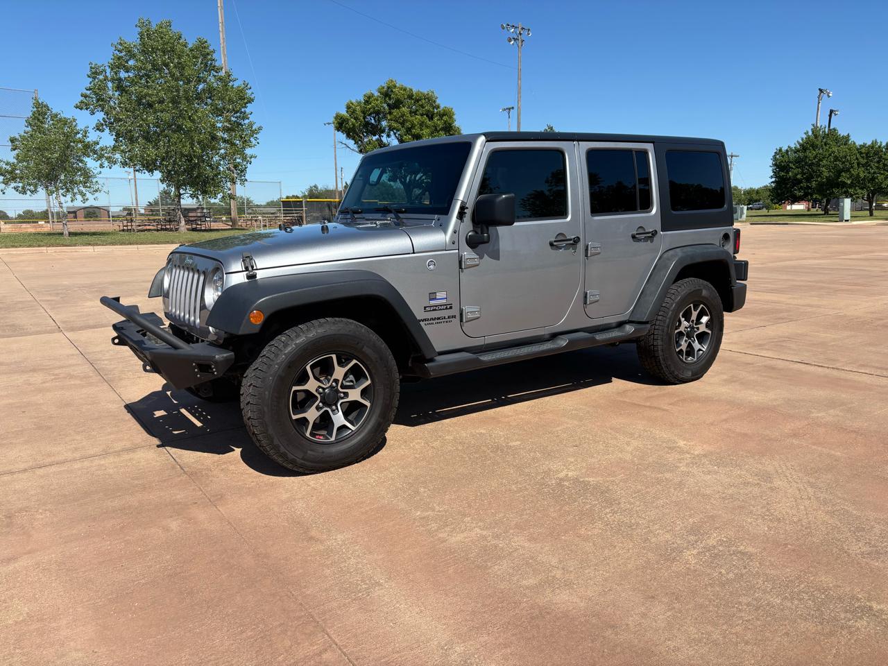 Jeep Wrangler Unlimited 4WD 4dr Sport 2016