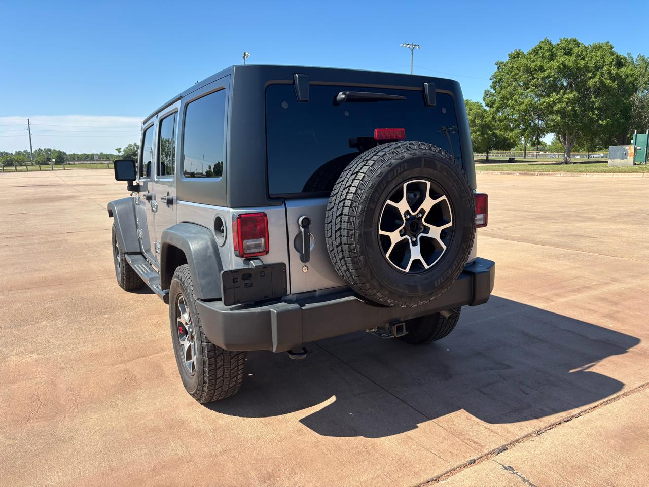 Jeep Wrangler Unlimited 4WD 4dr Sport 2016