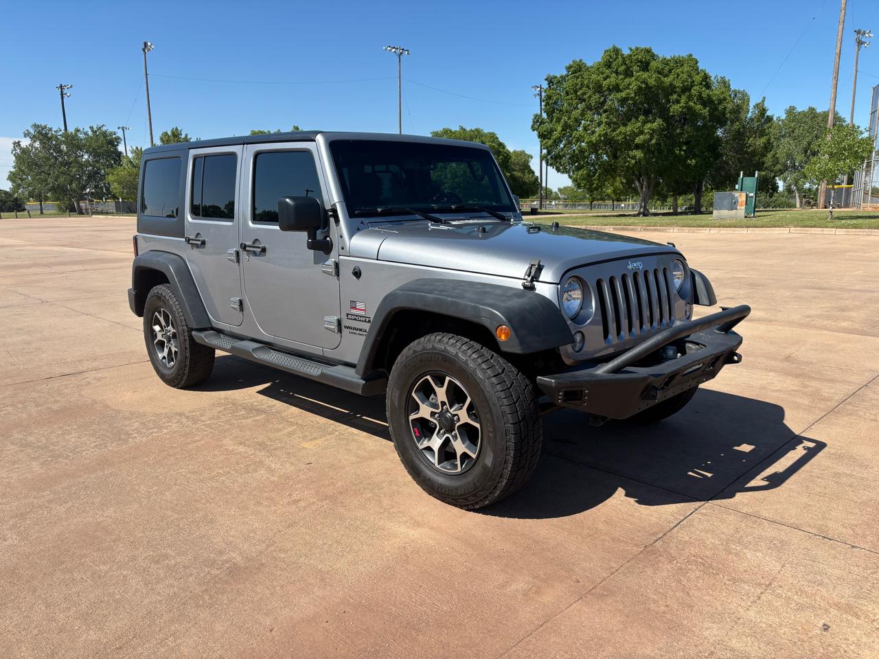 Jeep Wrangler Unlimited 4WD 4dr Sport 2016