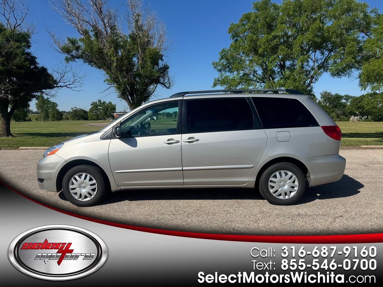 Toyota Sienna 5dr 7-Pass Van LE FWD (Natl) 2006