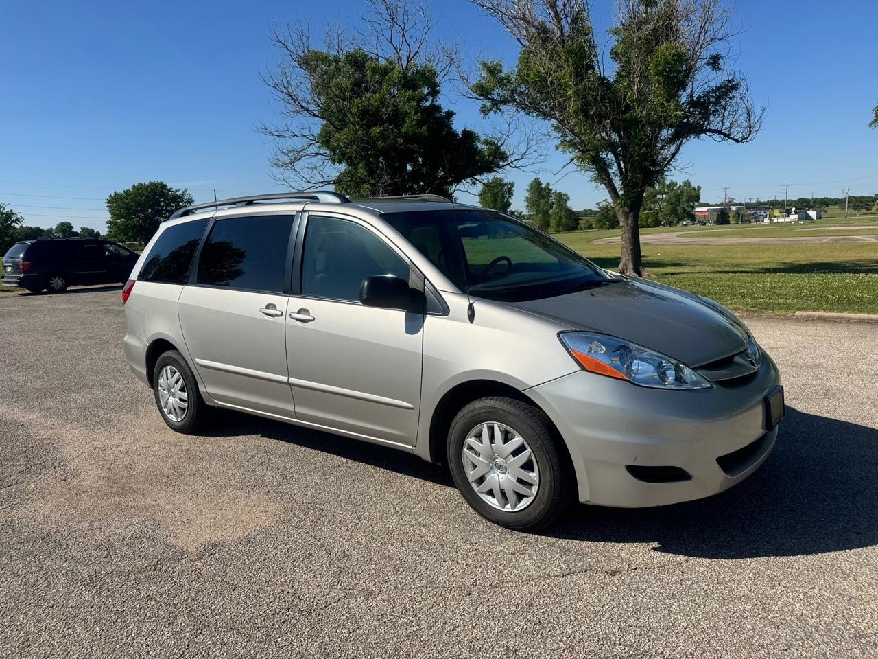 Toyota Sienna 5dr 7-Pass Van LE FWD (Natl) 2006