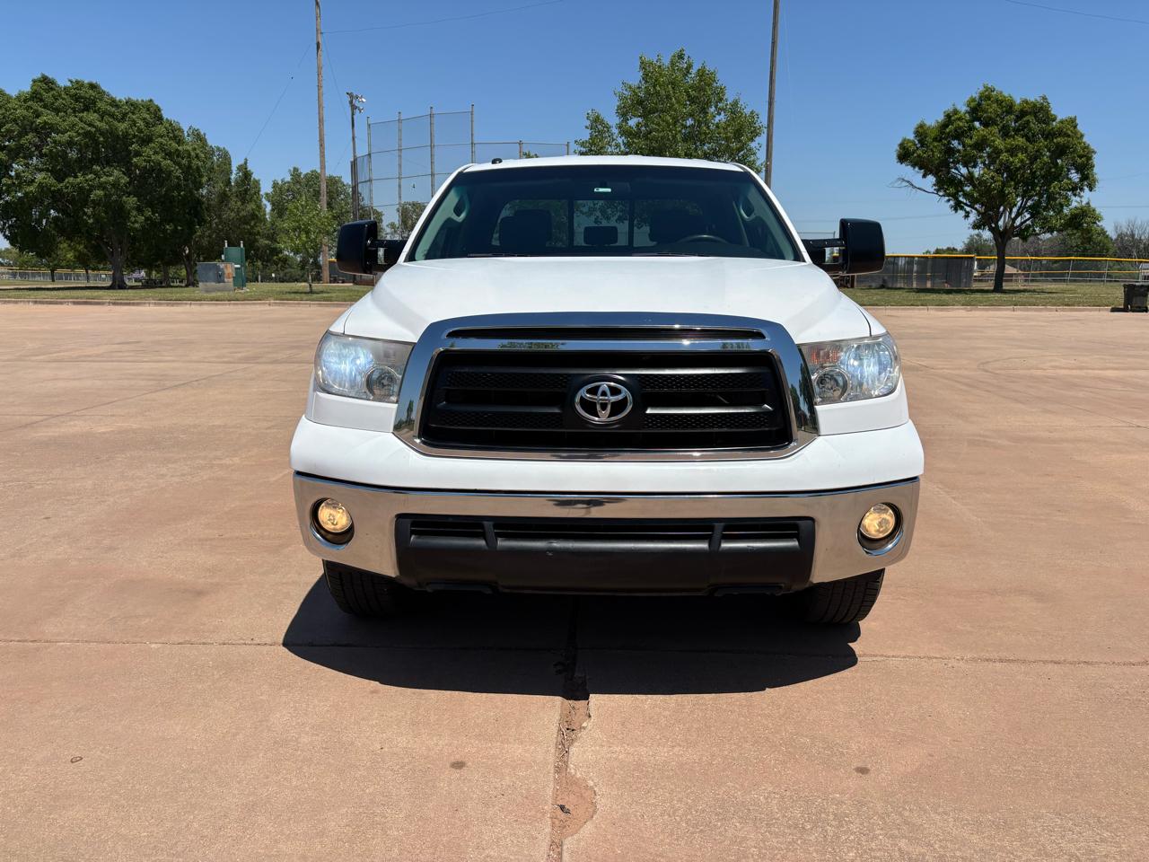 Toyota Tundra 2WD Truck Dbl 5.7L V8 6-Spd AT (Natl) 2010