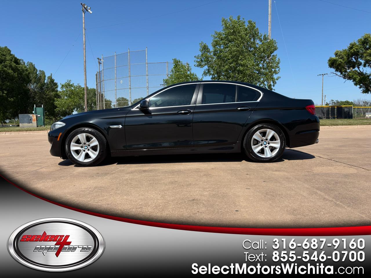 BMW 5 Series 4dr Sdn 528i RWD 2011