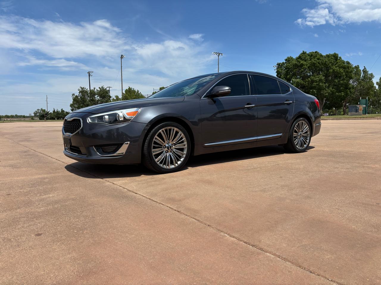 Kia Cadenza 4dr Sdn Limited 2014
