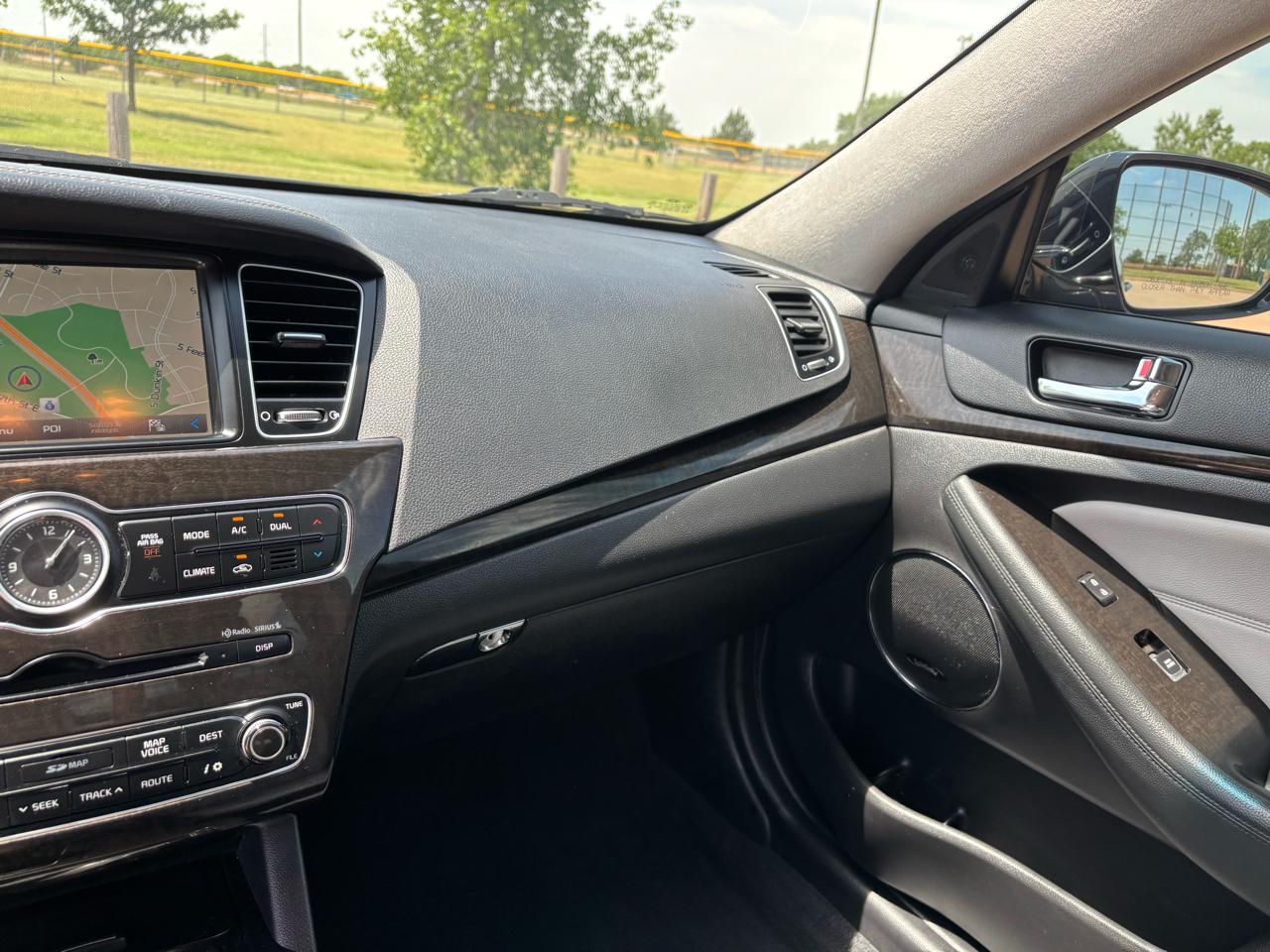 Kia Cadenza 4dr Sdn Limited 2014